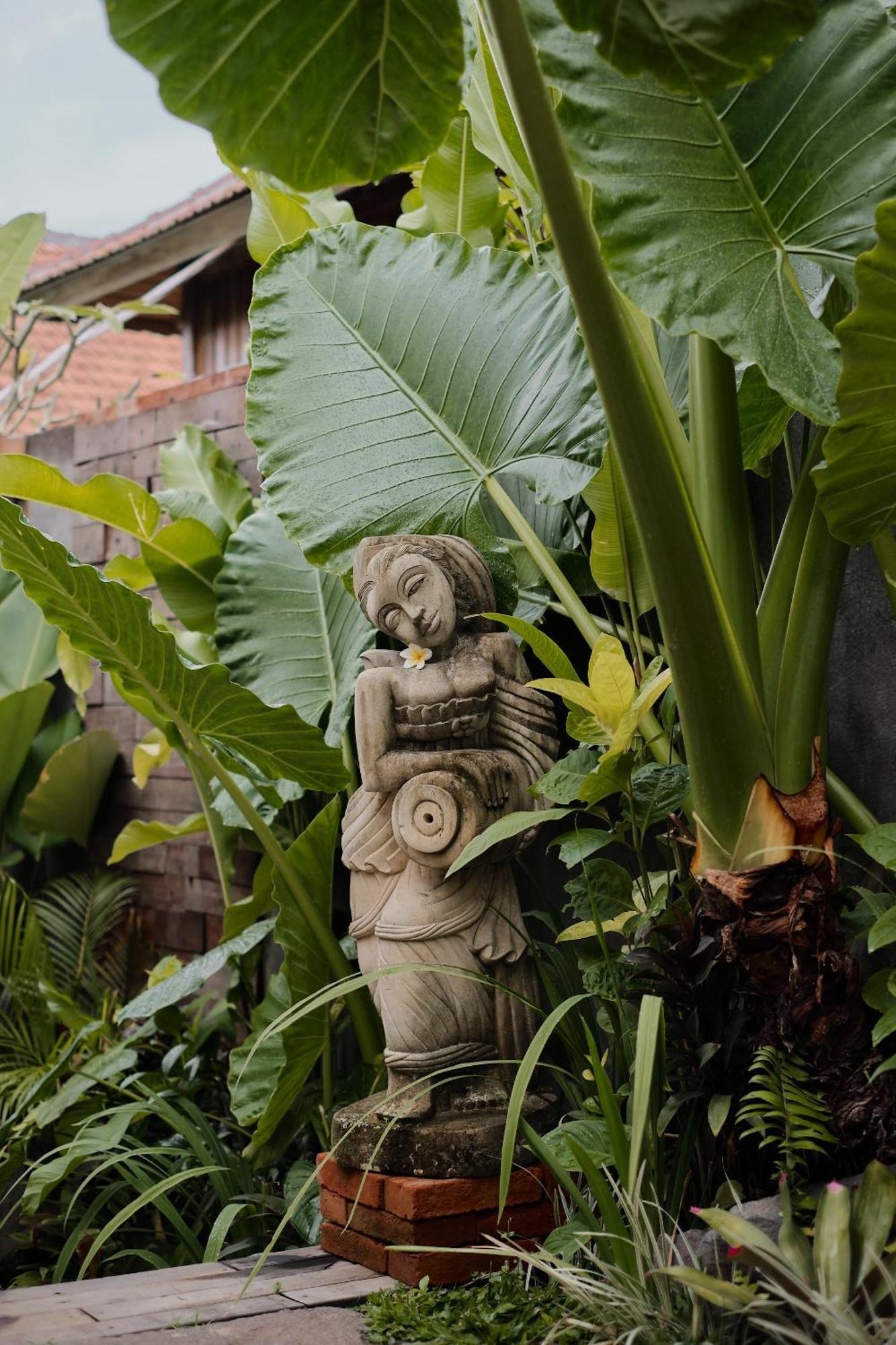 The Ulon Ubud Villa Экстерьер фото