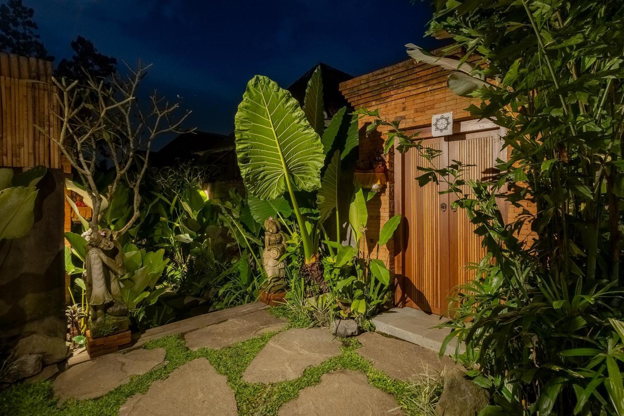 The Ulon Ubud Villa Экстерьер фото